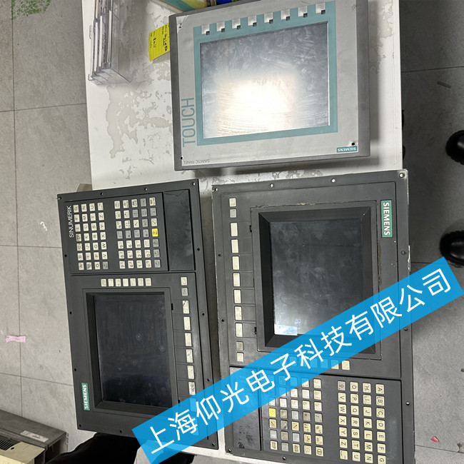 西門子系統(tǒng)屏維修6FC5370-5AA40-0AA0花屏故障維修
